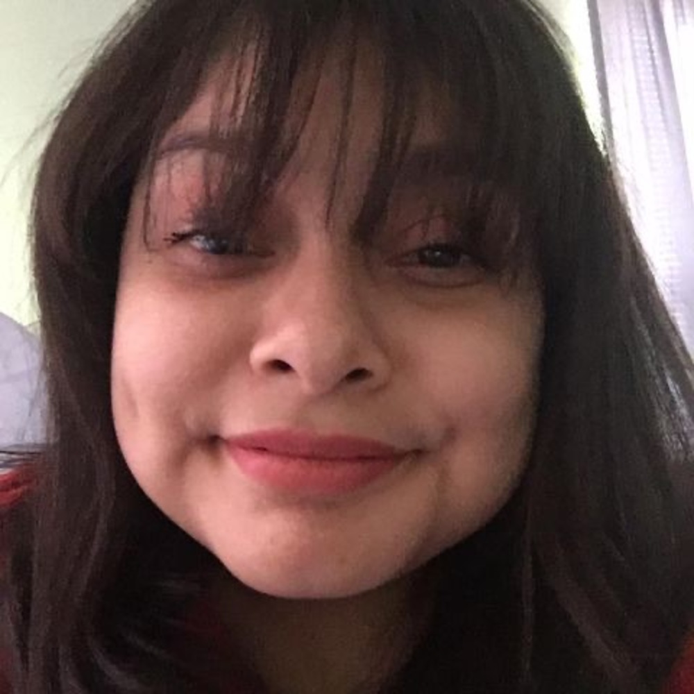 Meet your Posher, Angela